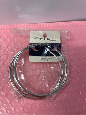 Top & Top PASTEL Silver Hoop Earrings